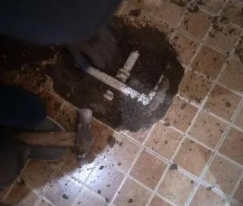 平顶山叶县卫生间漏水维修公司为您分享下卫生间渗水如何处理及注意事项